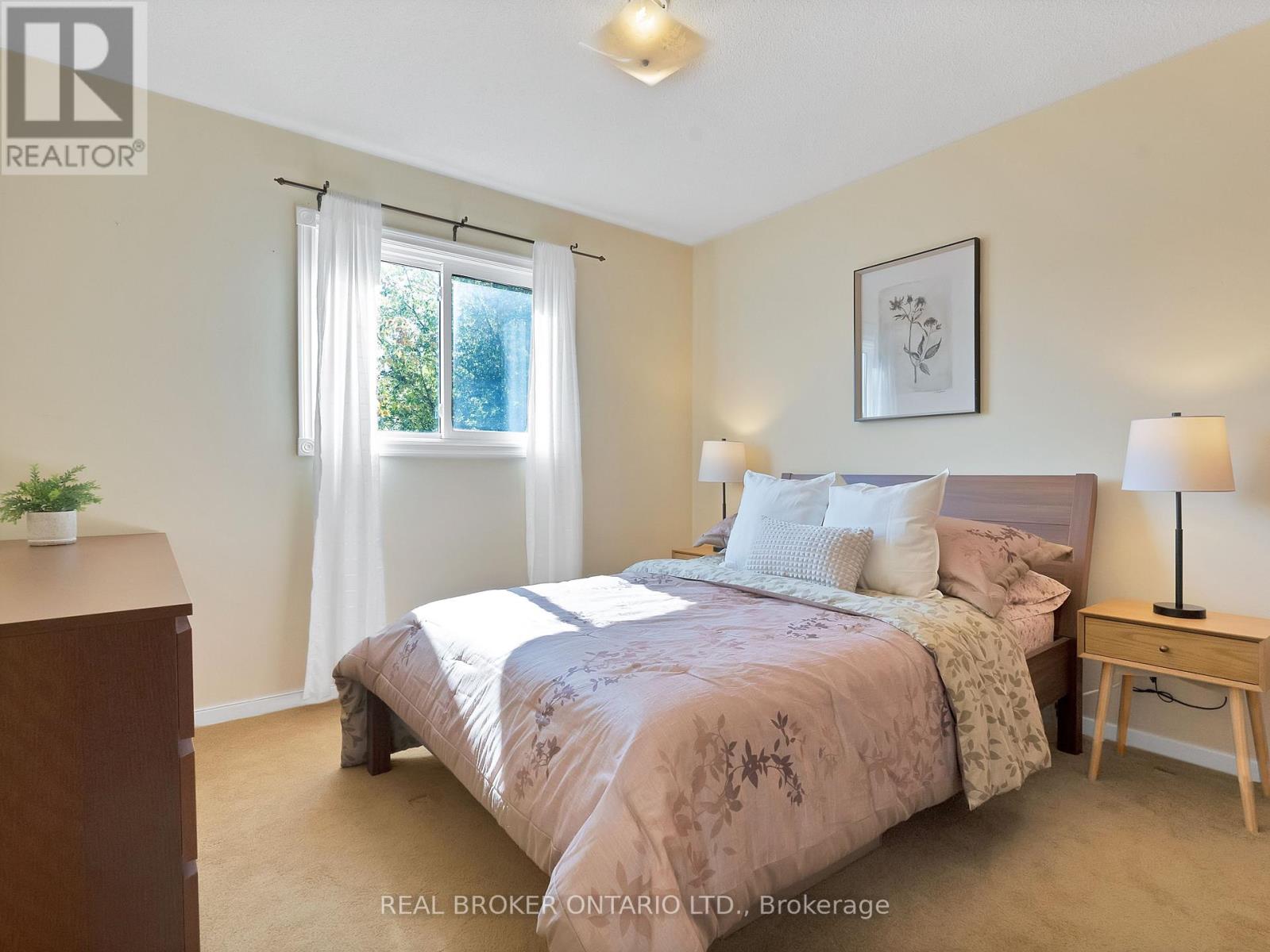 46 Swennen Drive, Brampton, Ontario  L6V 4E2 - Photo 20 - W12421460