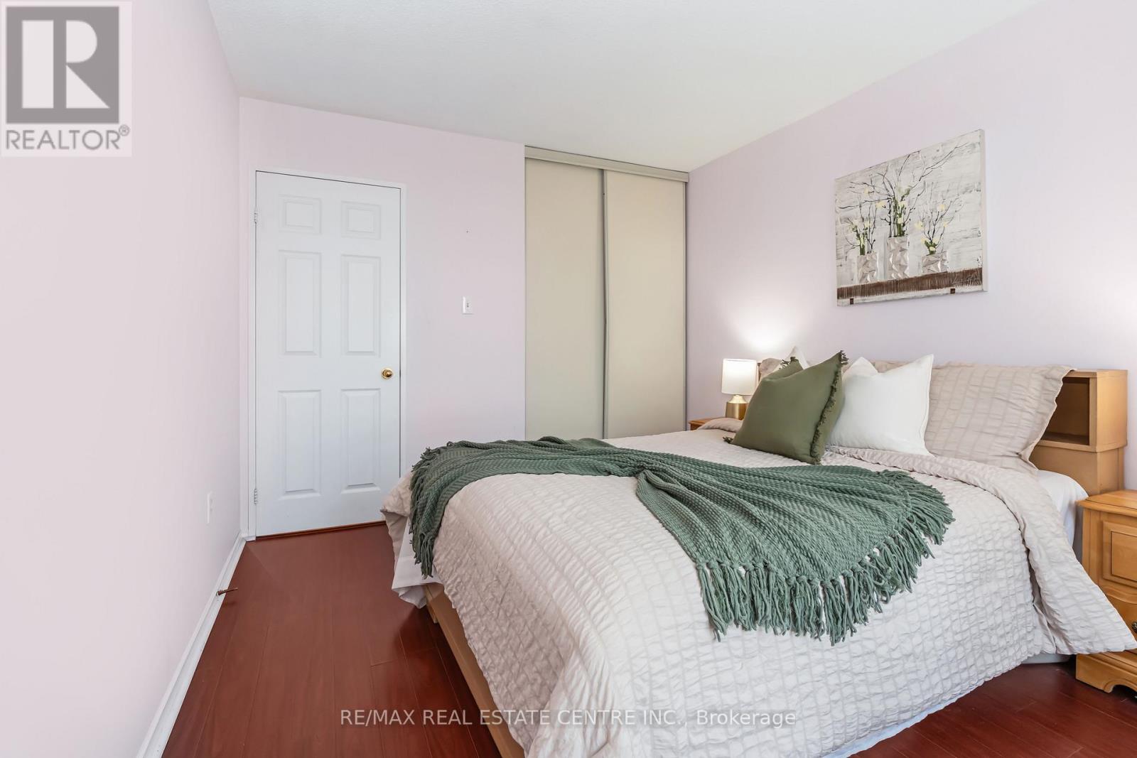 802 - 20 Cherrytree Drive, Brampton, Ontario  L6Y 3V1 - Photo 25 - W12421468