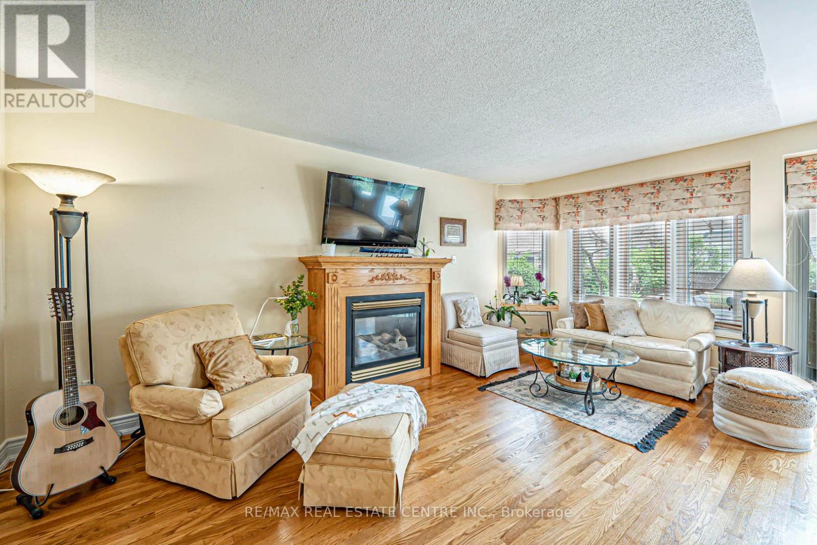 7289 Terragar Boulevard, Mississauga, Ontario  L5N 7L8 - Photo 10 - W12421481