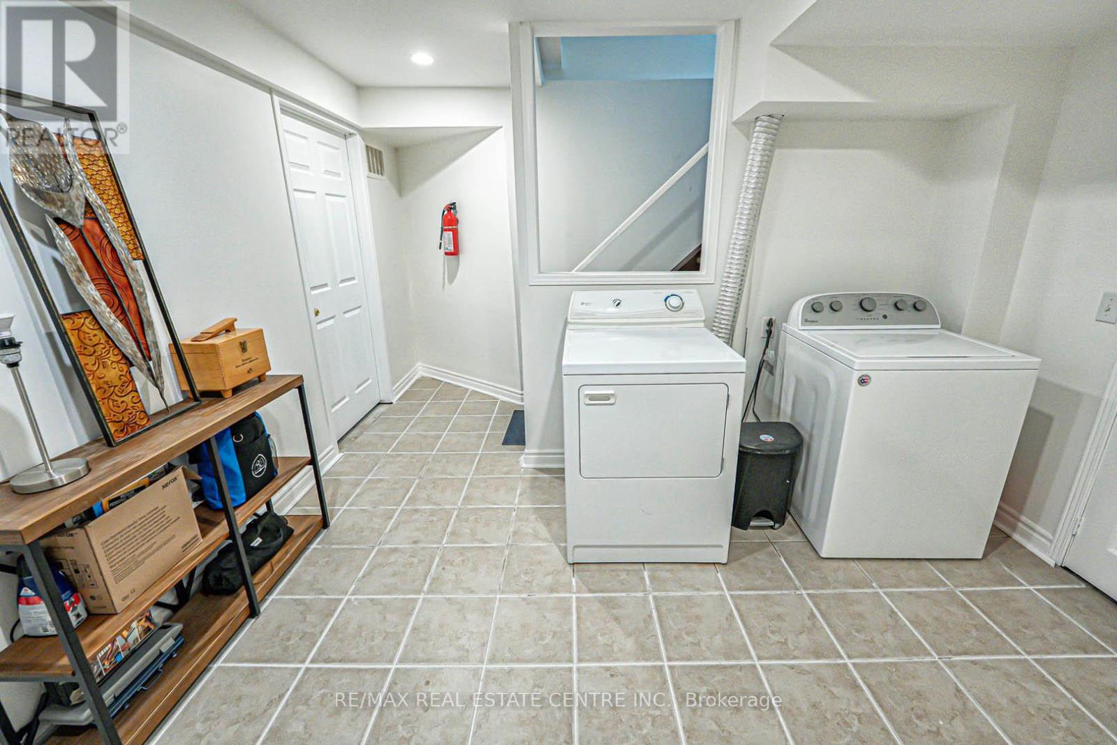 7289 Terragar Boulevard, Mississauga, Ontario  L5N 7L8 - Photo 38 - W12421481