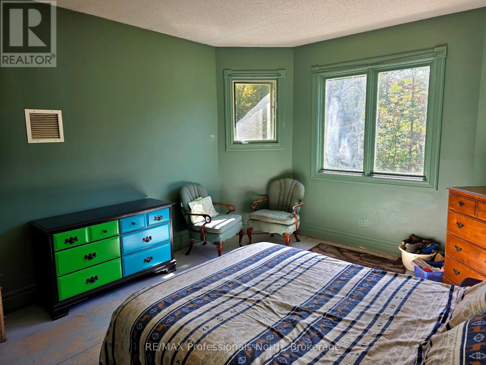 92 Concession 2 & 3 Road W, Huntsville, Ontario  P1H 2J3 - Photo 25 - X12417433