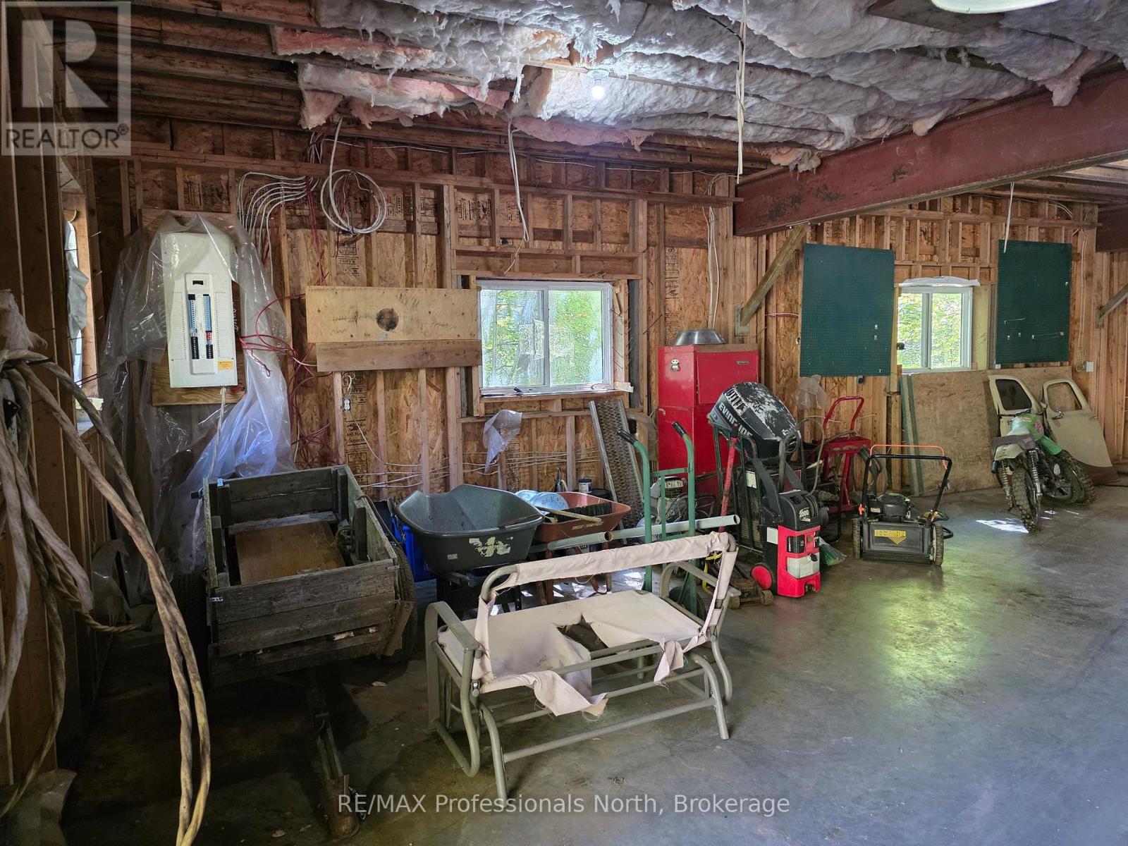 92 Concession 2 & 3 Road W, Huntsville, Ontario  P1H 2J3 - Photo 39 - X12417433