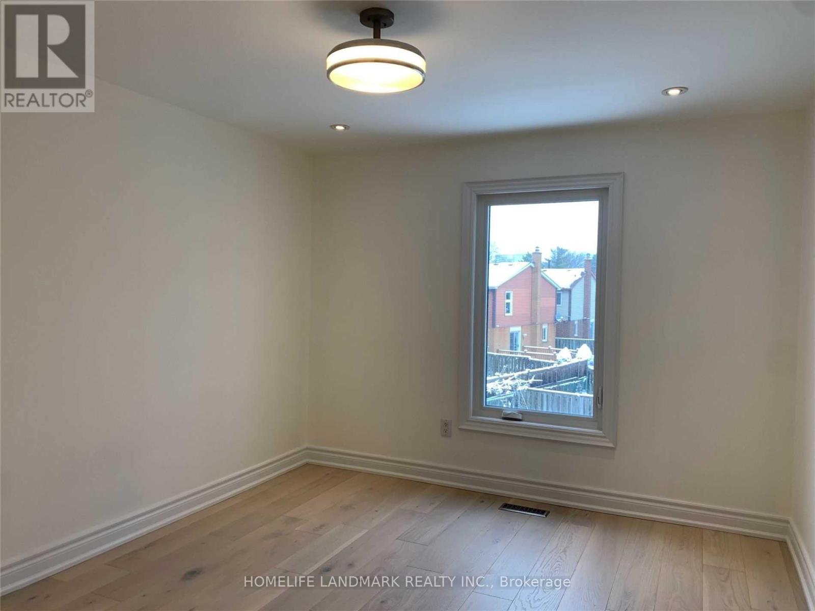 73 Port Royal Trail, Toronto, Ontario  M1V 2G7 - Photo 22 - E12409904