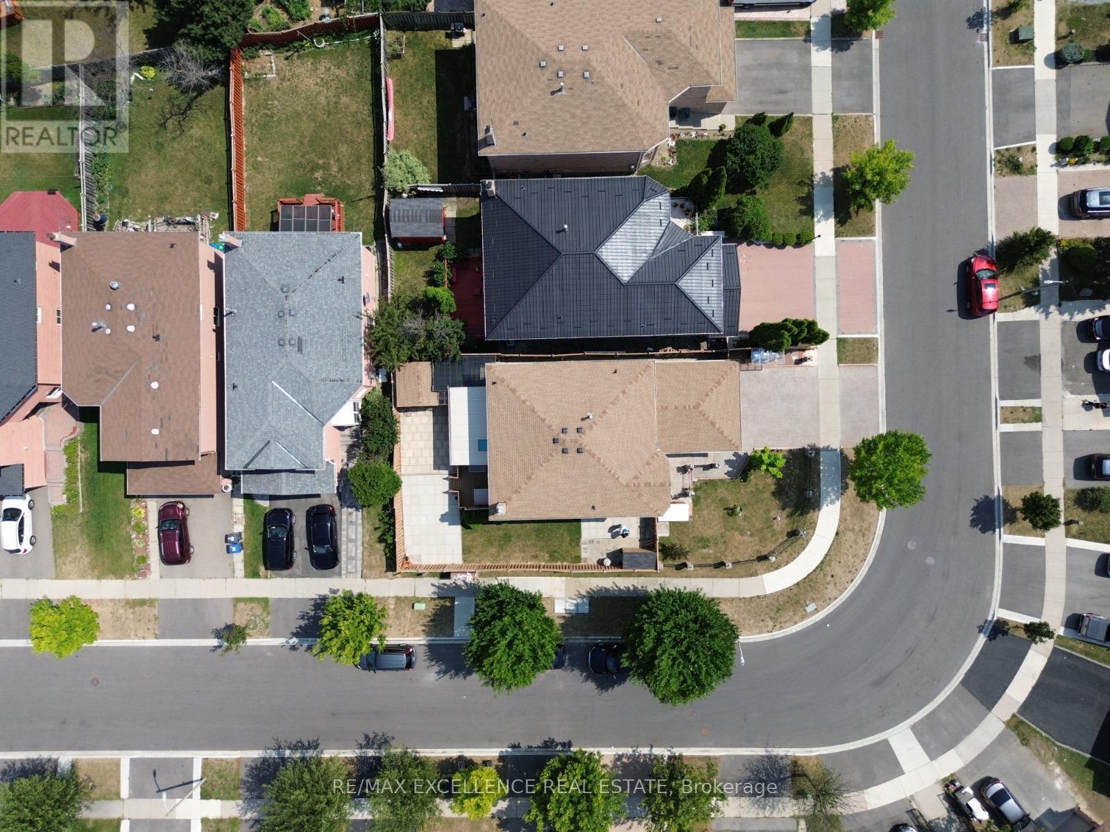 55 Atkins Circle, Brampton, Ontario  L6X 4B9 - Photo 41 - W12353883