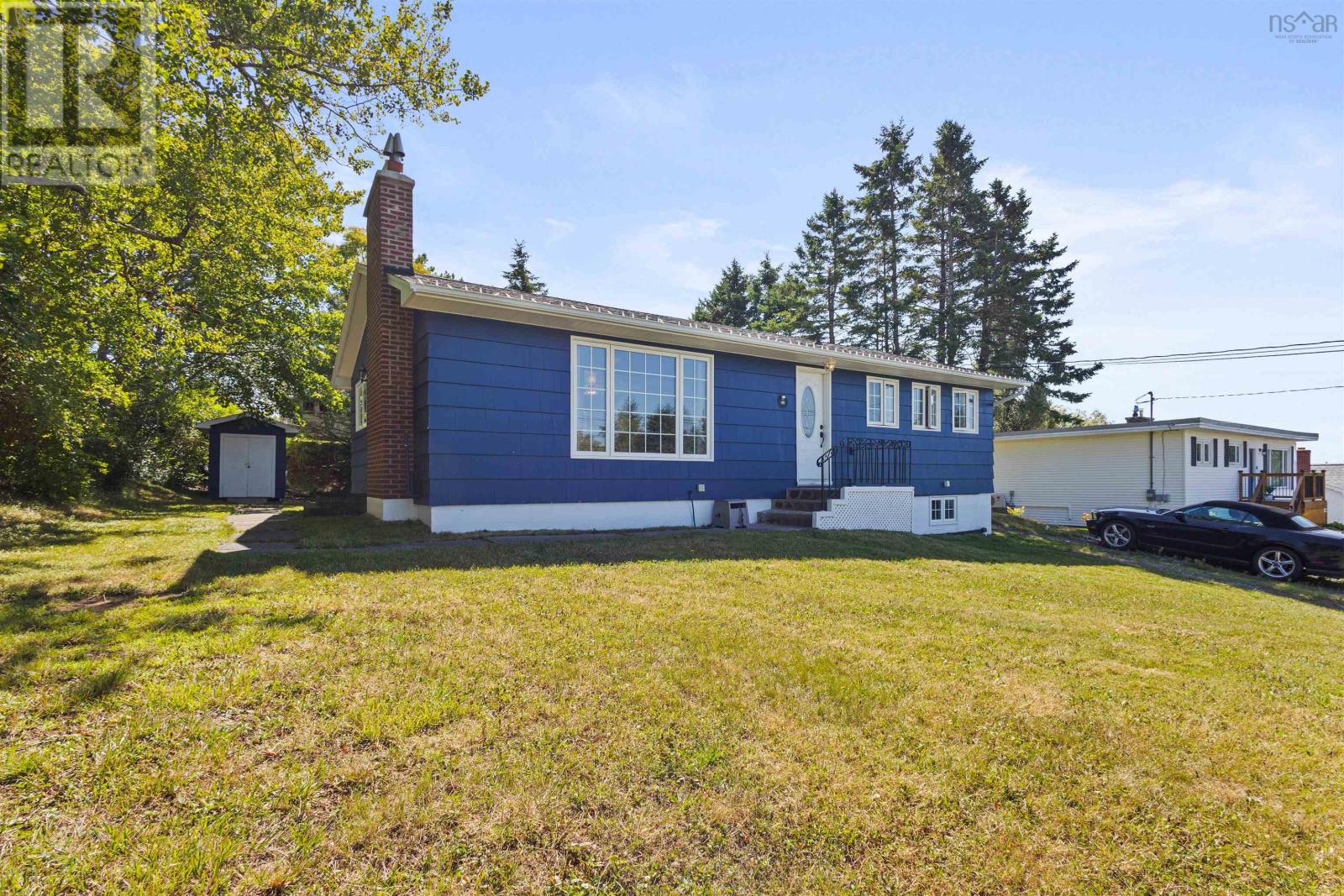 Property at 49 Raymond Drive image 4