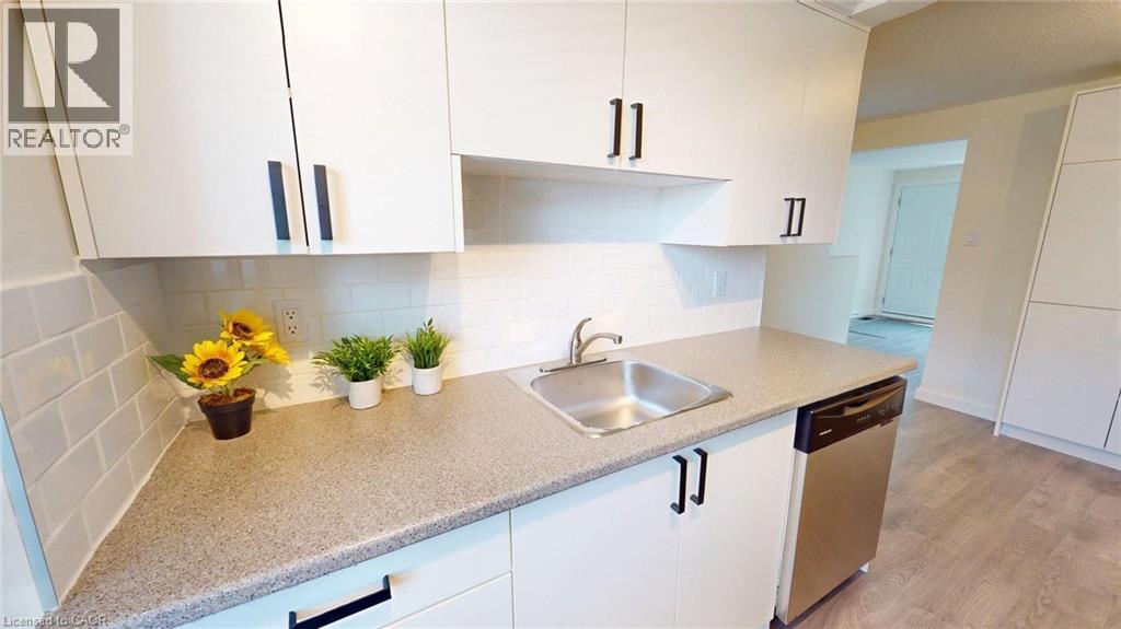 280 Thaler Avenue Unit# 14, Kitchener, Ontario  N2A 1R6 - Photo 10 - 40762259