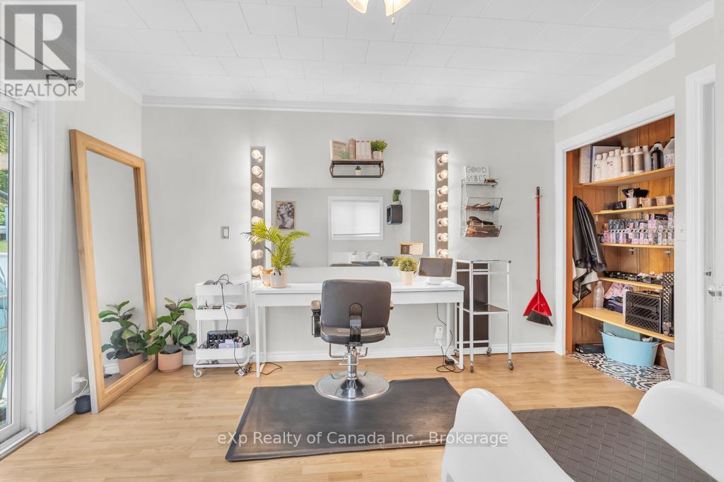 9 Oakwood Avenue, Norfolk, Ontario  N3Y 1H4 - Photo 27 - X12406098