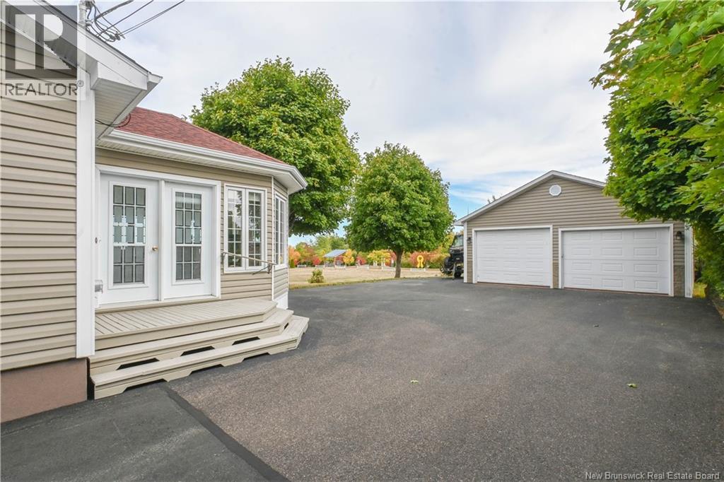 488 Rue Georges O. Street, Tracadie, New Brunswick  E1X 1A7 - Photo 2 - NB127240