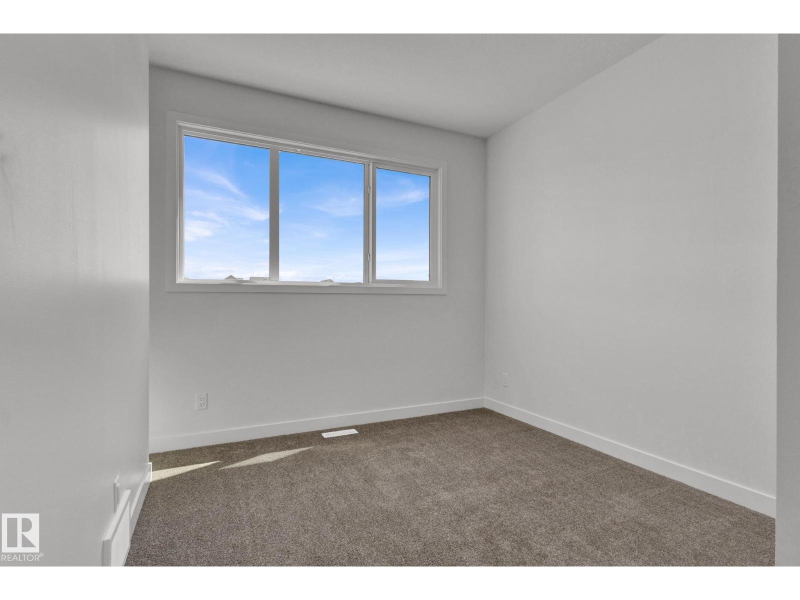 3755 Erlanger Dr Nw, Edmonton, Alberta  T6M 1R9 - Photo 11 - E4448666