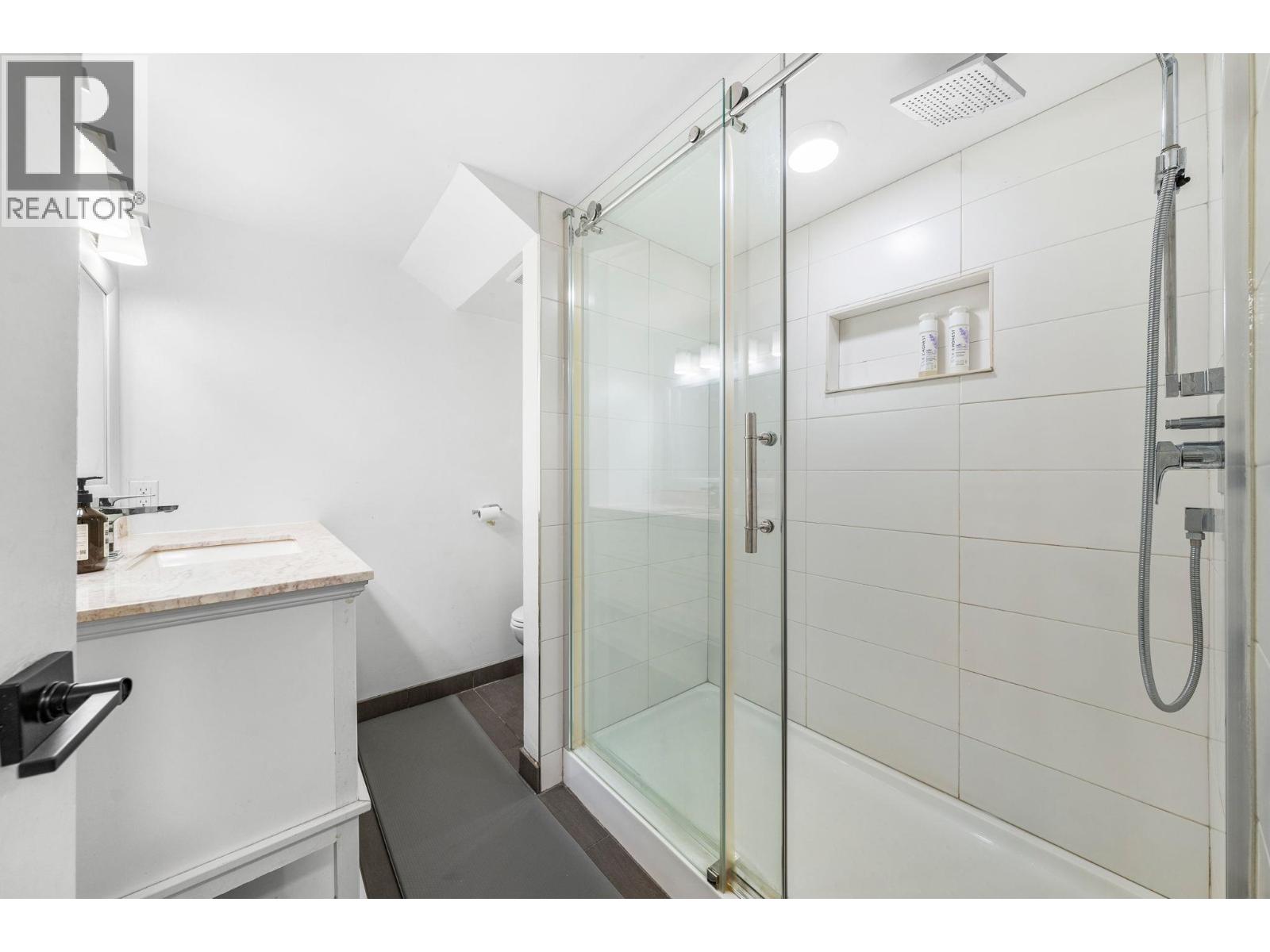 4869 Capilano Road, North Vancouver, British Columbia  V7R 4K4 - Photo 25 - R3044960