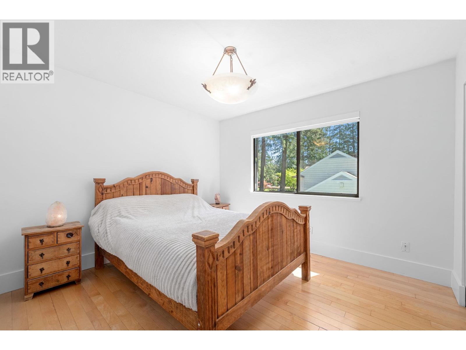 4869 Capilano Road, North Vancouver, British Columbia  V7R 4K4 - Photo 12 - R3044960