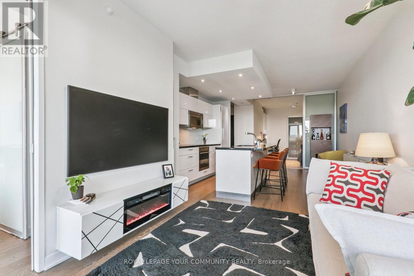 2112 - 88 Park Lawn Road, Toronto, Ontario  M8Y 0B6 - Photo 13 - W12421371