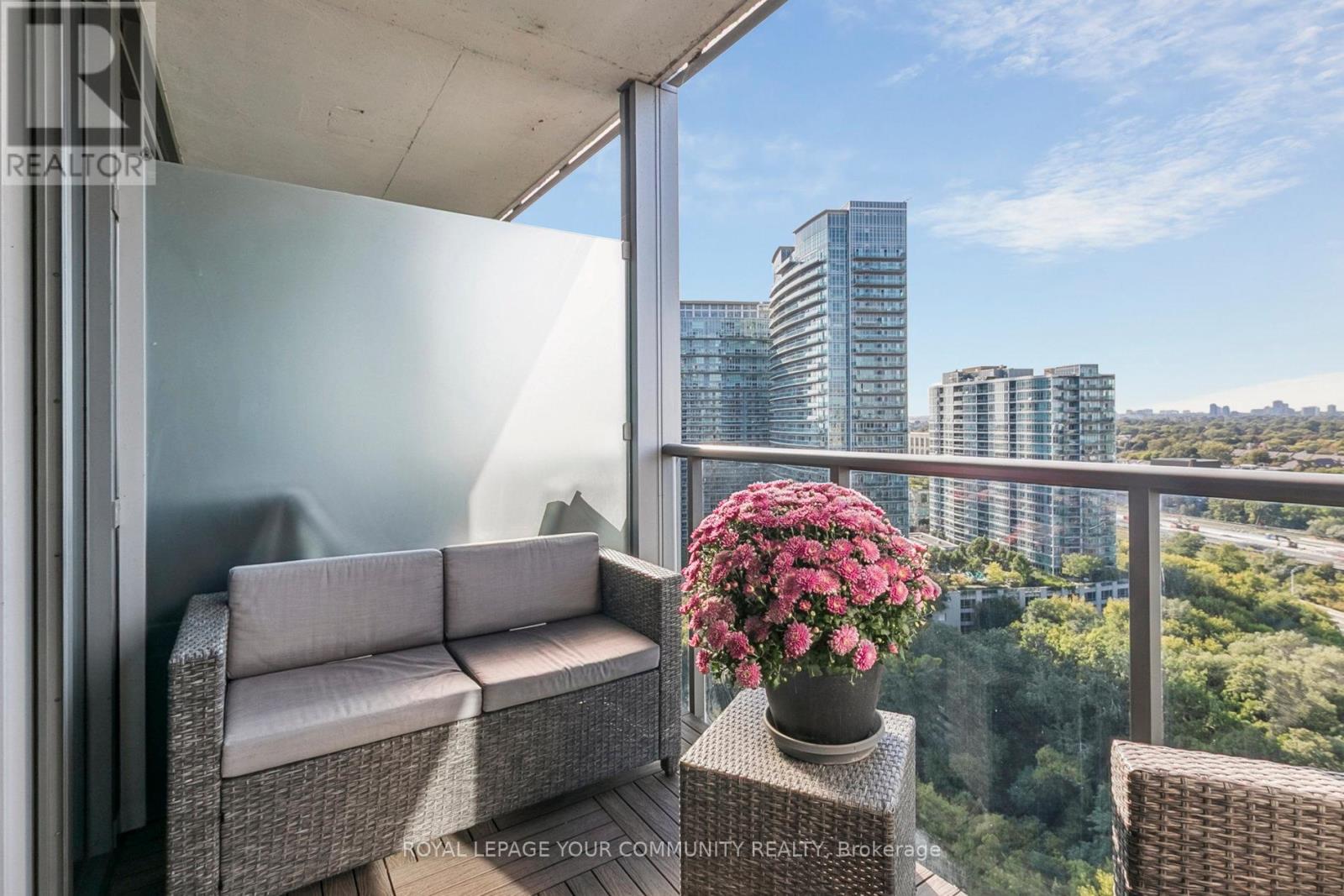 2112 - 88 Park Lawn Road, Toronto, Ontario  M8Y 0B6 - Photo 27 - W12421371