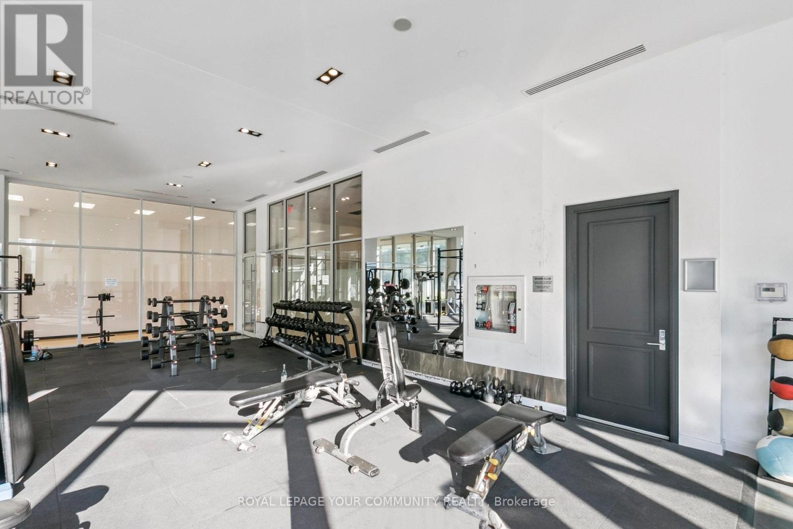 2112 - 88 Park Lawn Road, Toronto, Ontario  M8Y 0B6 - Photo 32 - W12421371