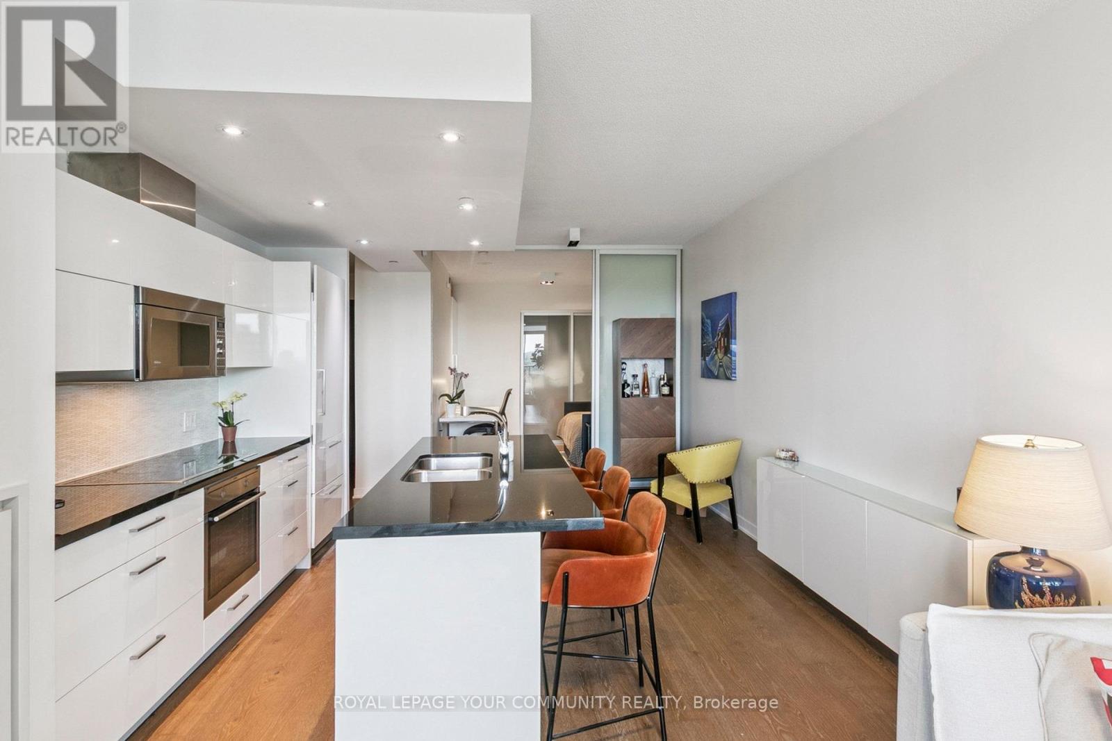 2112 - 88 Park Lawn Road, Toronto, Ontario  M8Y 0B6 - Photo 8 - W12421371