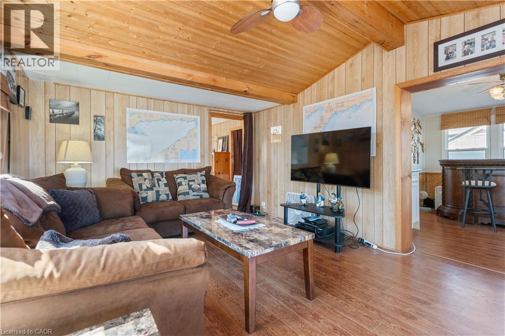 92 Clubhouse Road Unit# 63, Turkey Point, Ontario  N0E 1T0 - Photo 10 - 40772640