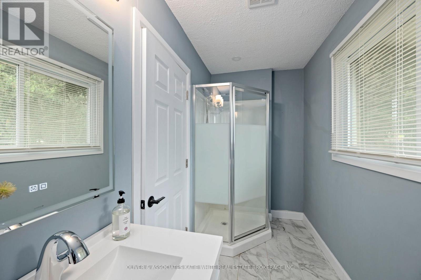 120 Erie Avenue, Middlesex Centre (Komoka), Ontario  N0L 1R0 - Photo 17 - X12421672