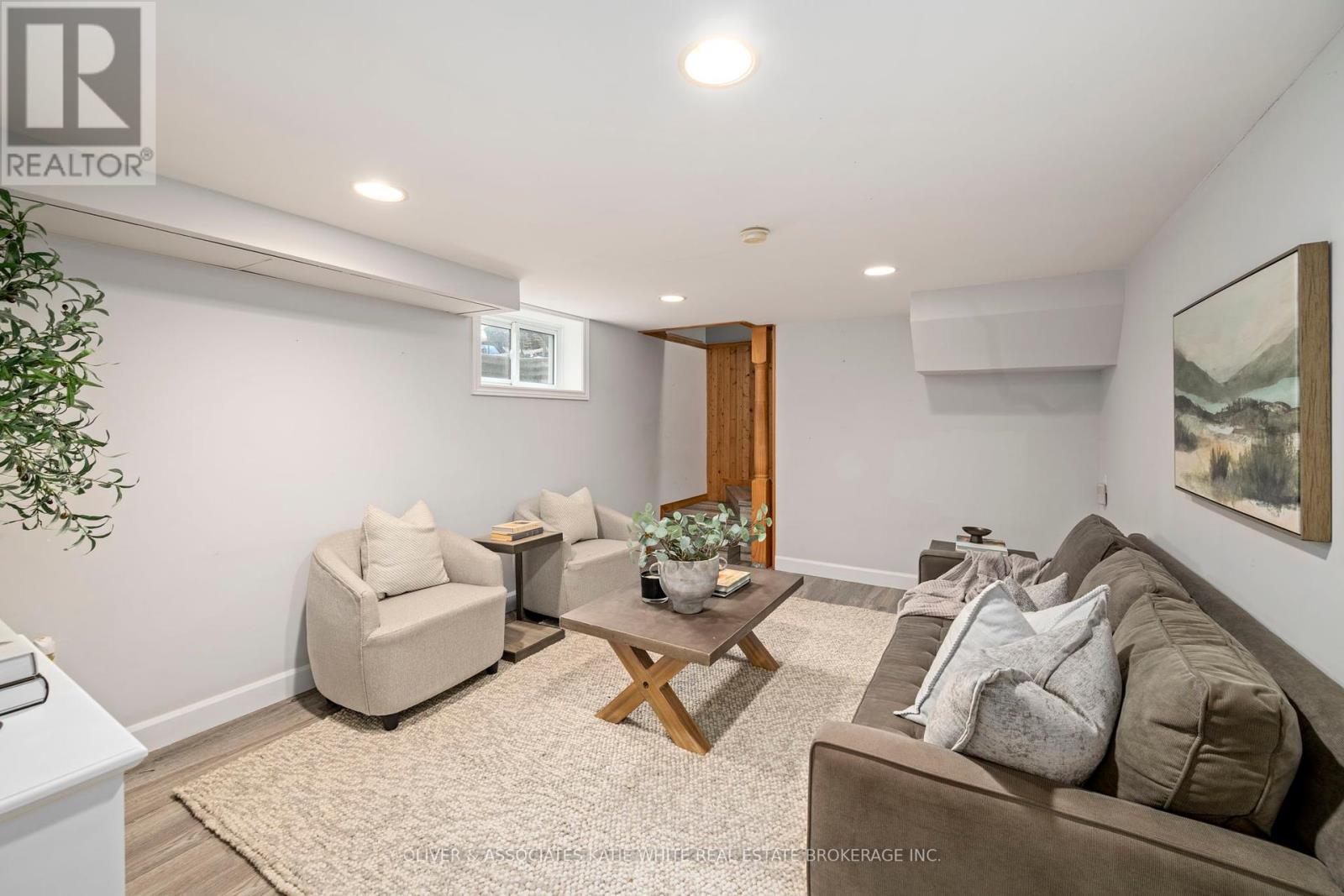 120 Erie Avenue, Middlesex Centre (Komoka), Ontario  N0L 1R0 - Photo 20 - X12421672