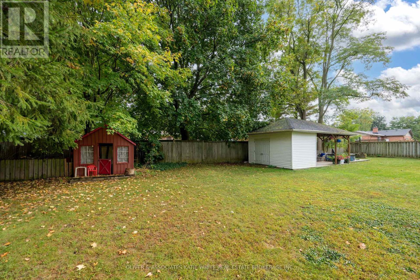 120 Erie Avenue, Middlesex Centre (Komoka), Ontario  N0L 1R0 - Photo 33 - X12421672