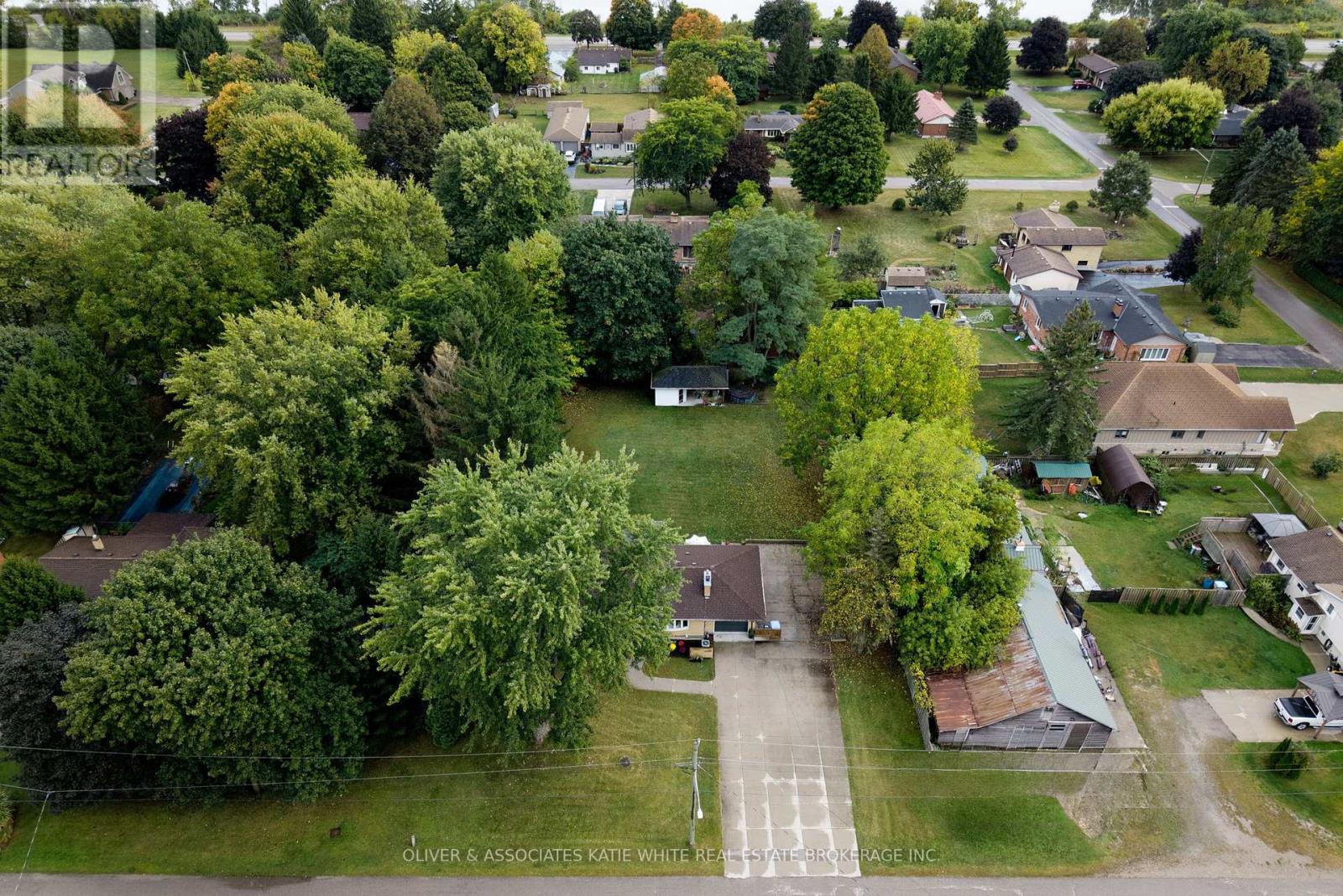 120 Erie Avenue, Middlesex Centre (Komoka), Ontario  N0L 1R0 - Photo 36 - X12421672