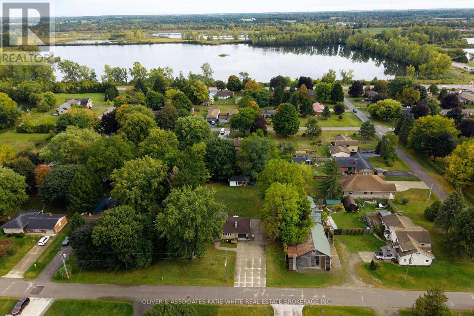 120 Erie Avenue, Middlesex Centre (Komoka), Ontario  N0L 1R0 - Photo 37 - X12421672