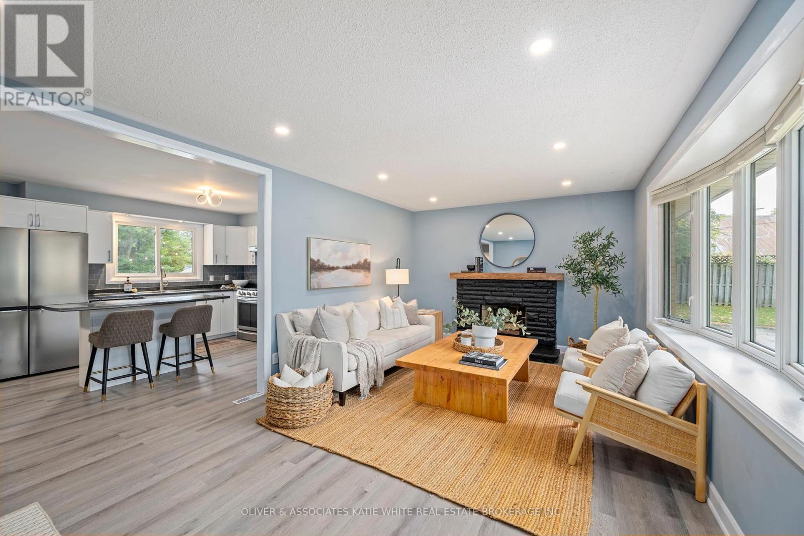 120 Erie Avenue, Middlesex Centre (Komoka), Ontario  N0L 1R0 - Photo 7 - X12421672
