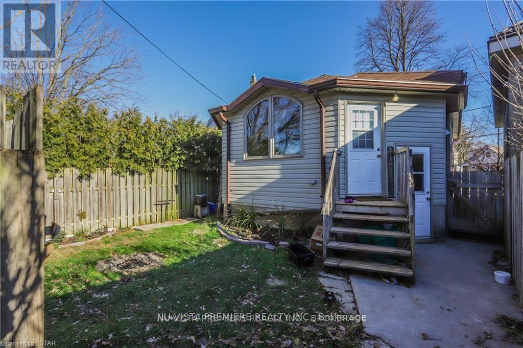Lower - 132 Wharncliffe Road N, London North, Ontario  N6H 2B2 - Photo 16 - X12421681