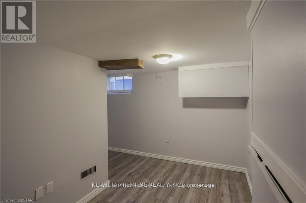Lower - 132 Wharncliffe Road N, London North, Ontario  N6H 2B2 - Photo 7 - X12421681