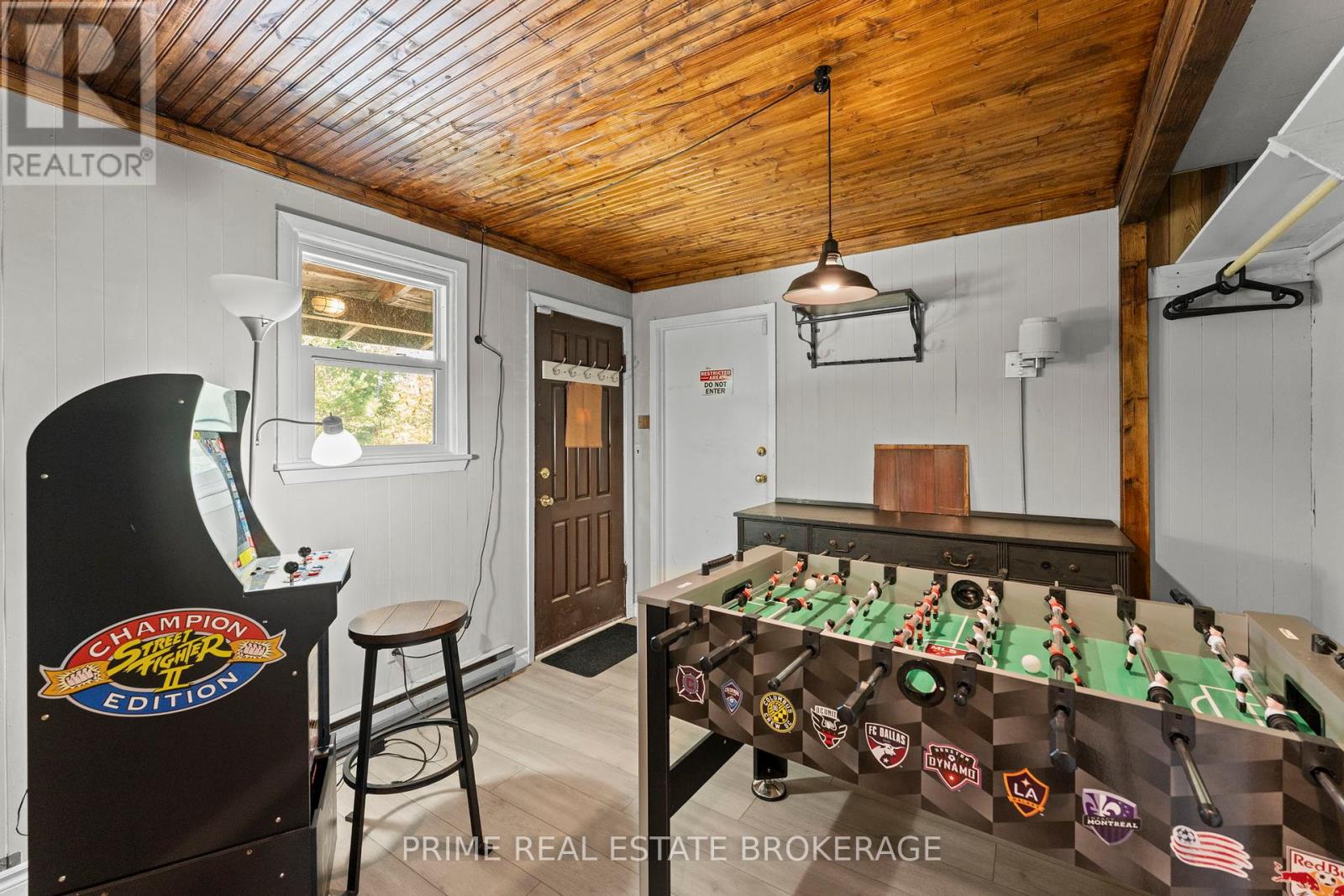 7166 Outer Drive, Lambton Shores, Ontario  N0M 2L0 - Photo 18 - X12421686
