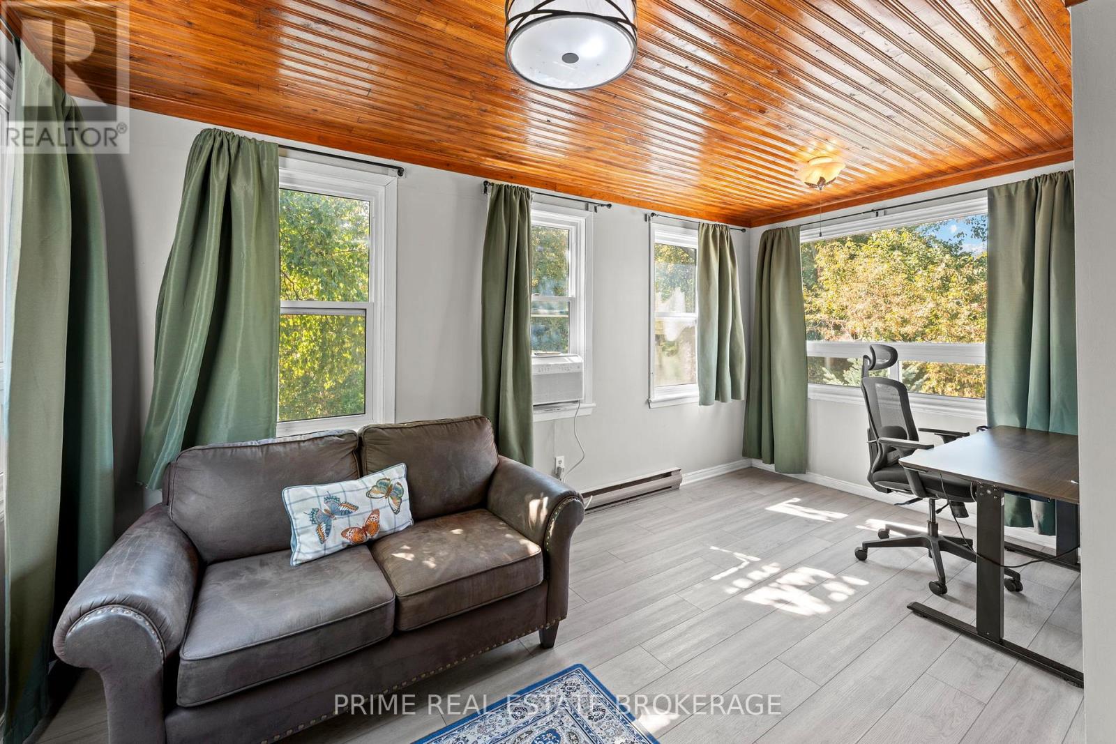 7166 Outer Drive, Lambton Shores, Ontario  N0M 2L0 - Photo 24 - X12421686