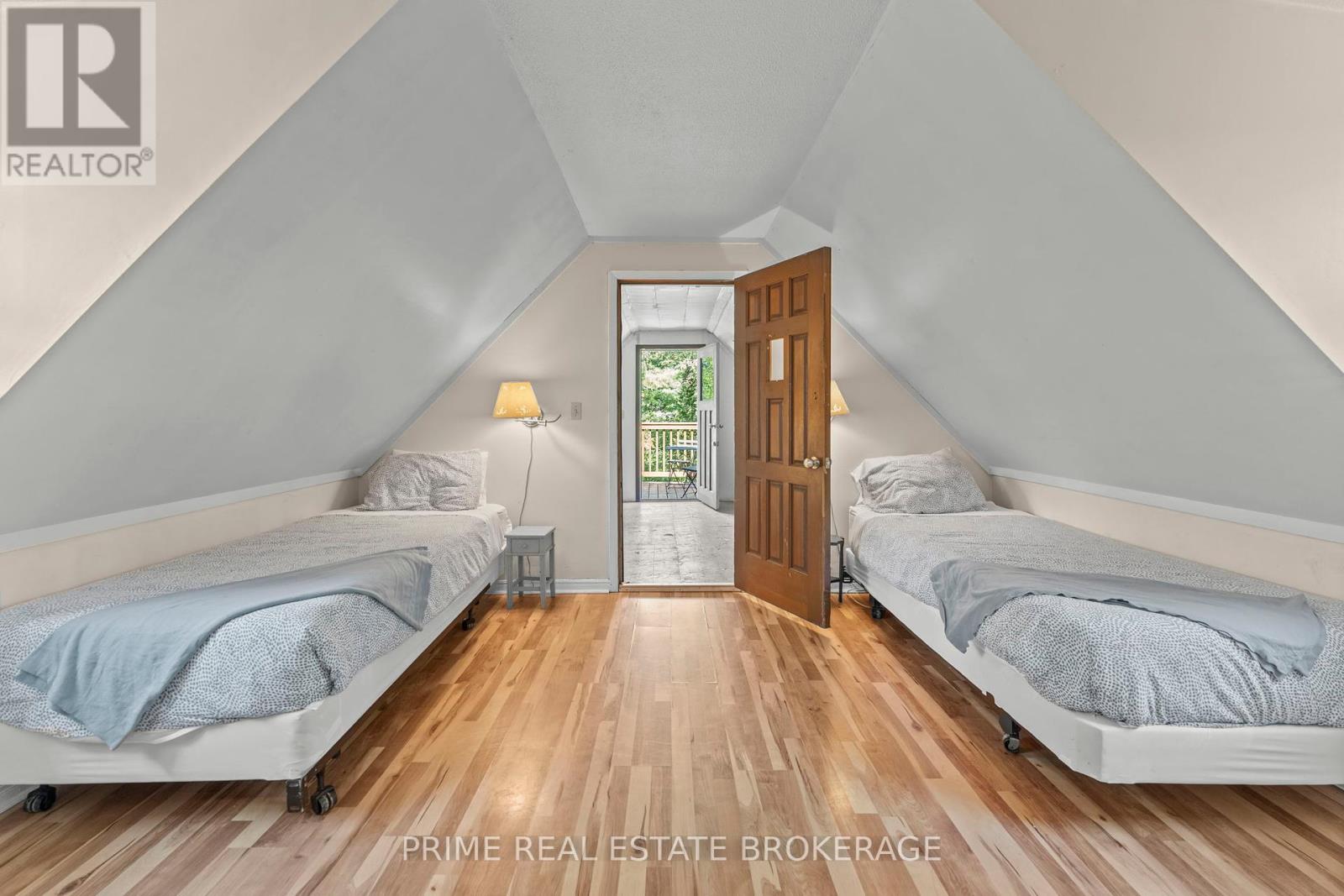7166 Outer Drive, Lambton Shores, Ontario  N0M 2L0 - Photo 31 - X12421686
