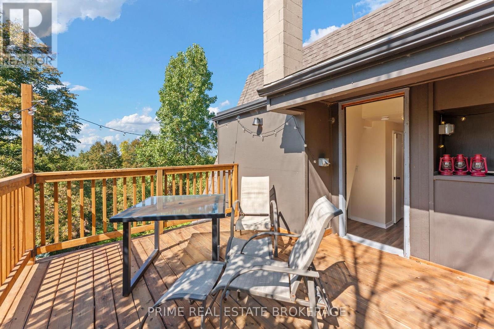7166 Outer Drive, Lambton Shores, Ontario  N0M 2L0 - Photo 40 - X12421686