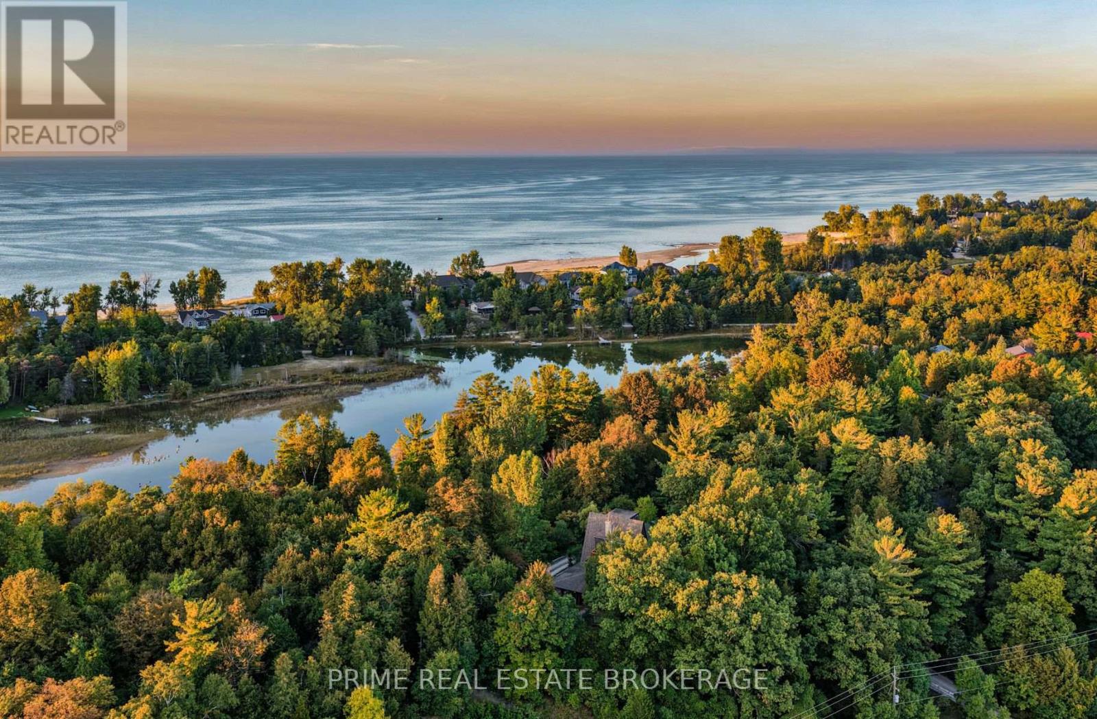 7166 Outer Drive, Lambton Shores, Ontario  N0M 2L0 - Photo 49 - X12421686