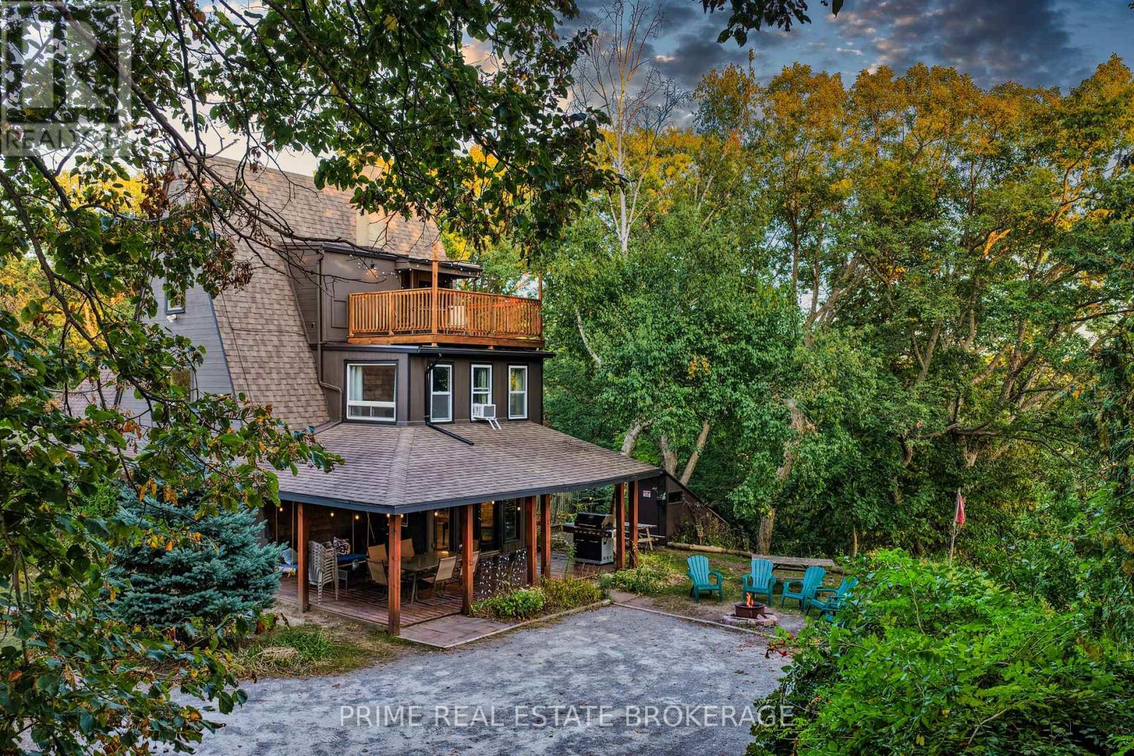 7166 Outer Drive, Lambton Shores, Ontario  N0M 2L0 - Photo 8 - X12421686