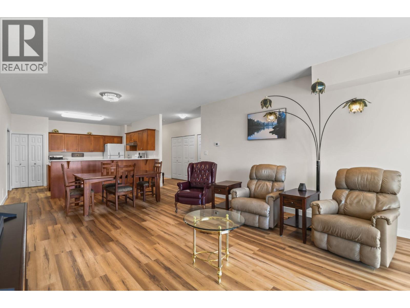 1963 Durnin Road Unit# 303 Kelowna Photo 5