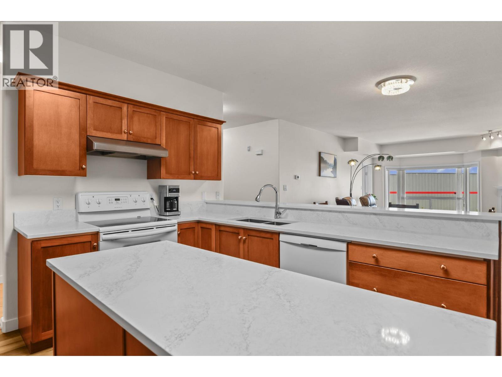 1963 Durnin Road Unit# 303 Kelowna Photo 9