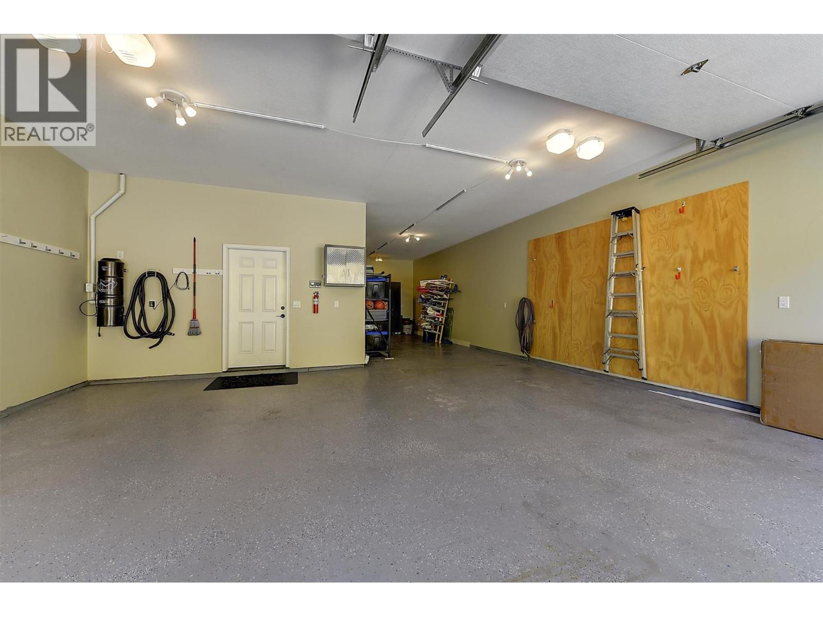2561 Casa Palmero Drive West Kelowna Photo 95