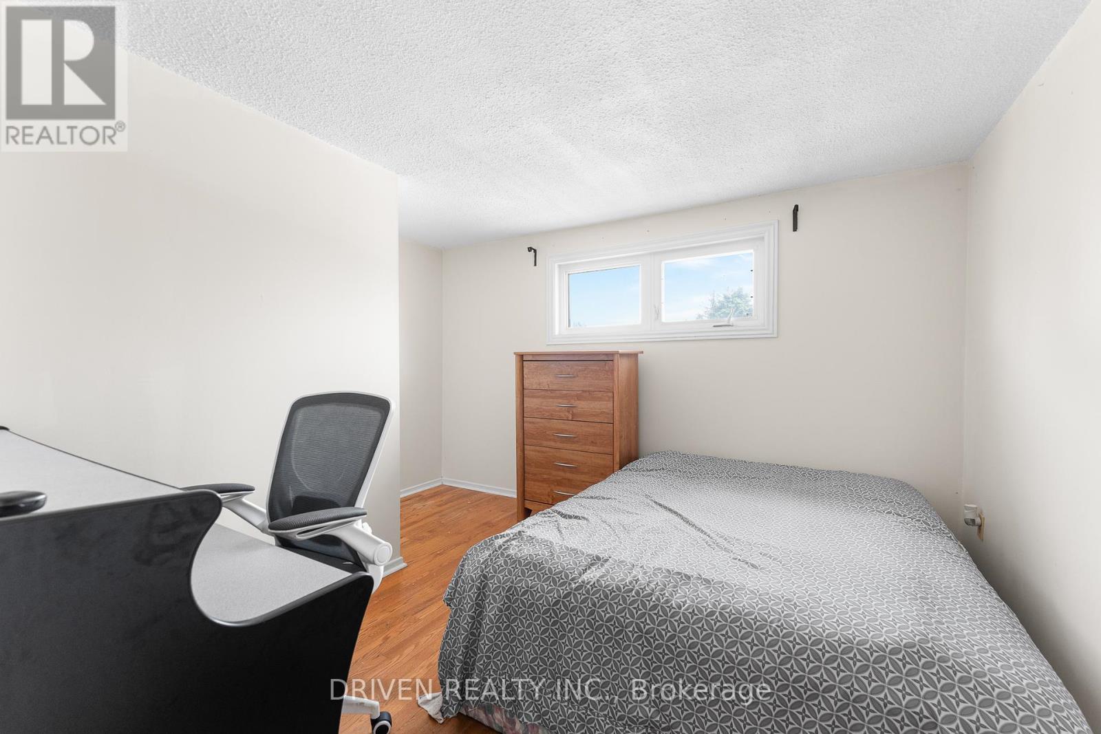 876 Pinecrest Road, Ottawa, Ontario  K2B 6B2 - Photo 20 - X12421662