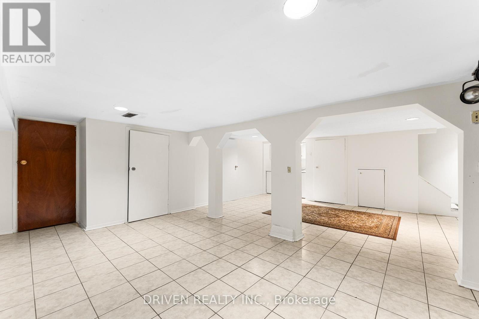 876 Pinecrest Road, Ottawa, Ontario  K2B 6B2 - Photo 23 - X12421662