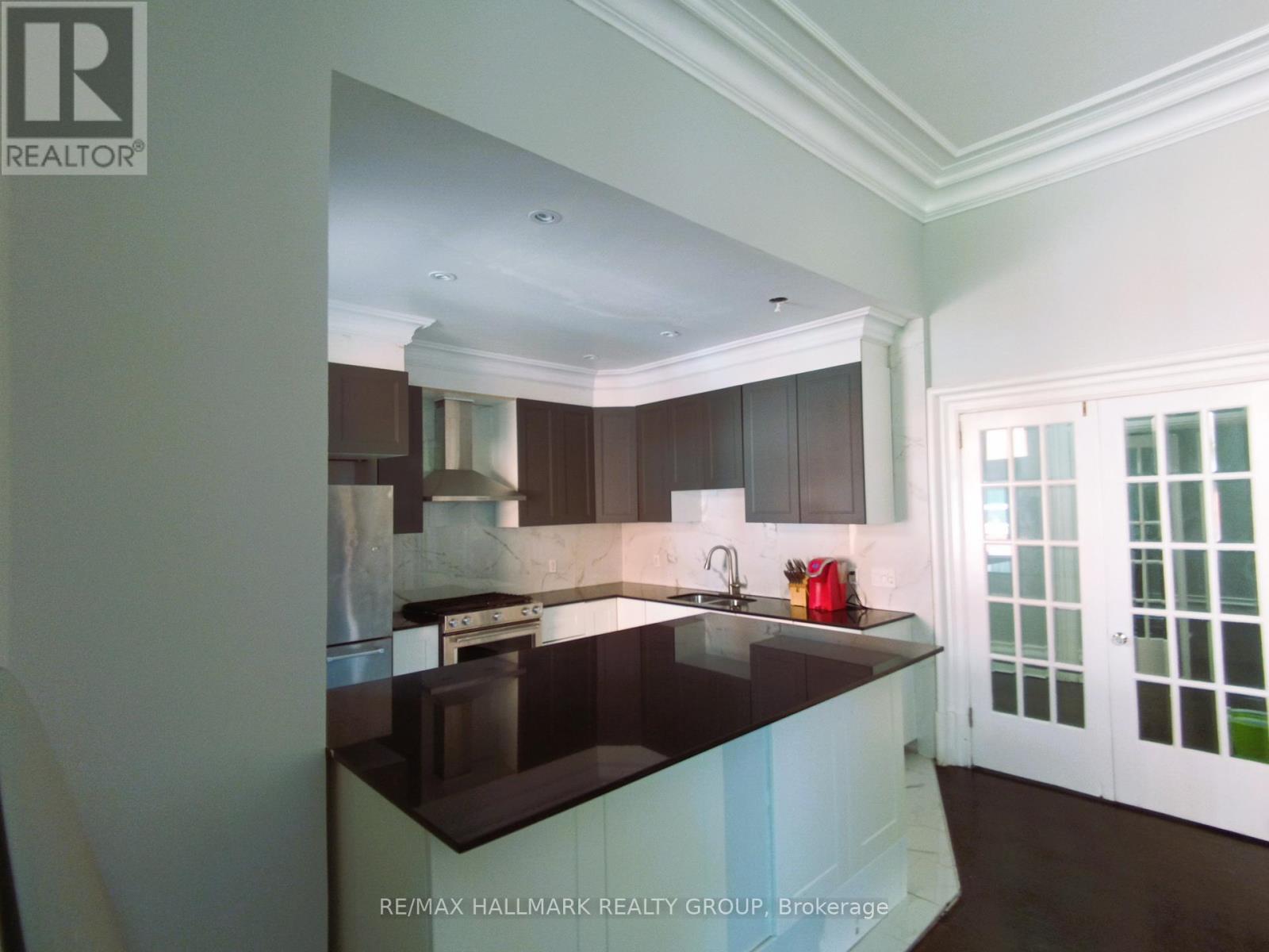 1 - 460 Wilbrod Street, Ottawa, Ontario  K1N 6M8 - Photo 6 - X12421674