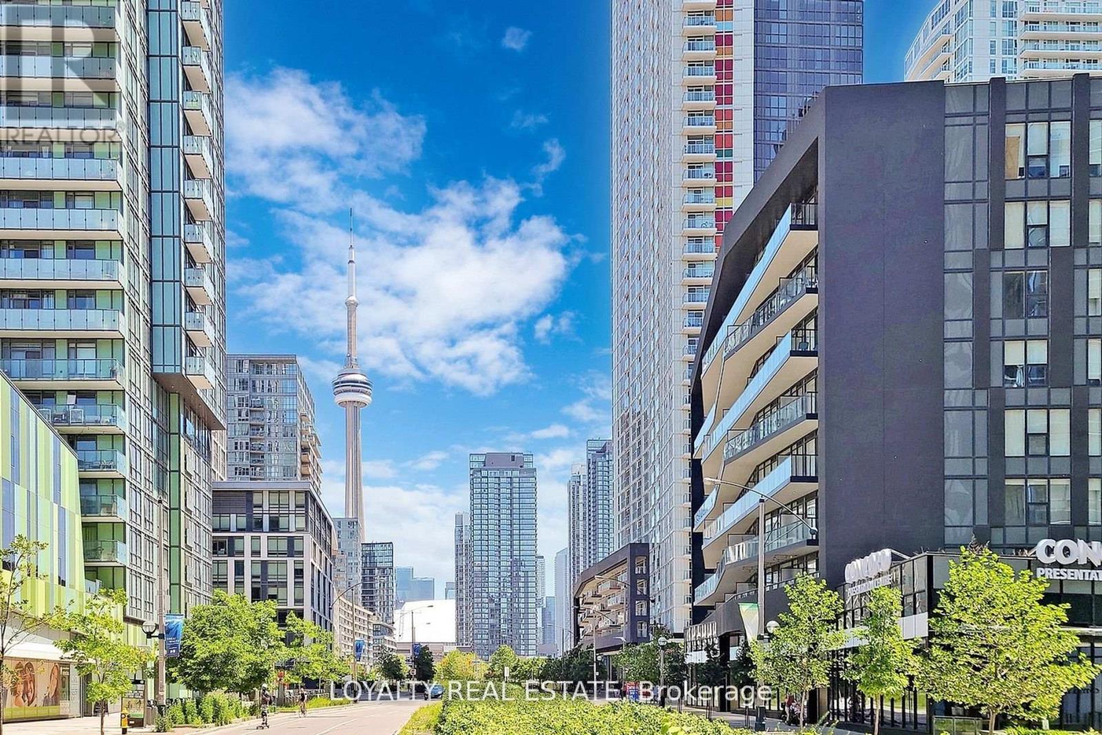 1803 - 70 Queens Wharf Road, Toronto, Ontario  M5V 0J2 - Photo 1 - C12416038