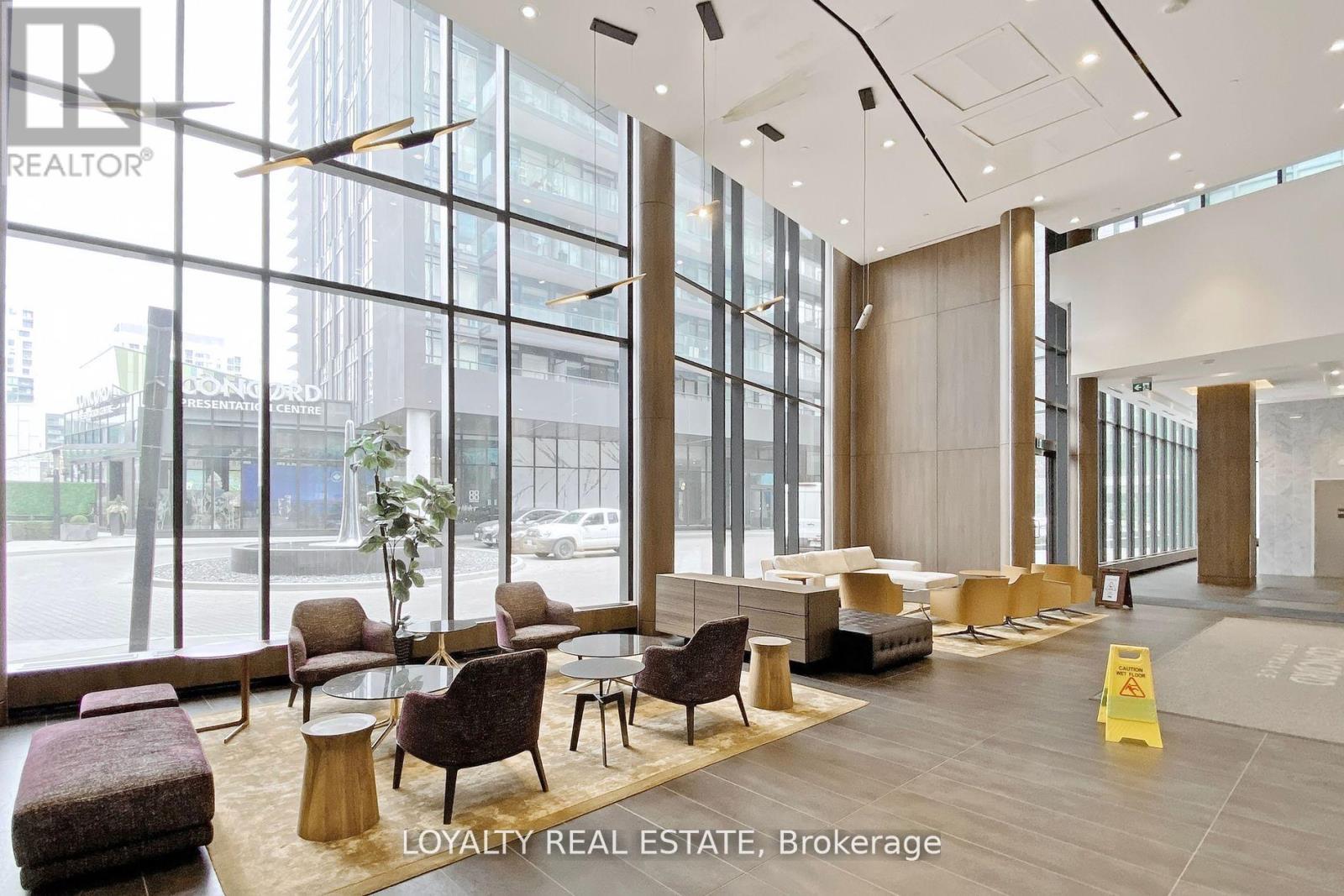 1803 - 70 Queens Wharf Road, Toronto, Ontario  M5V 0J2 - Photo 22 - C12416038
