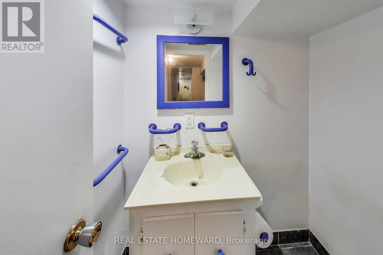 248 Cottingham Street, Toronto, Ontario  M4V 1C6 - Photo 24 - C12421516