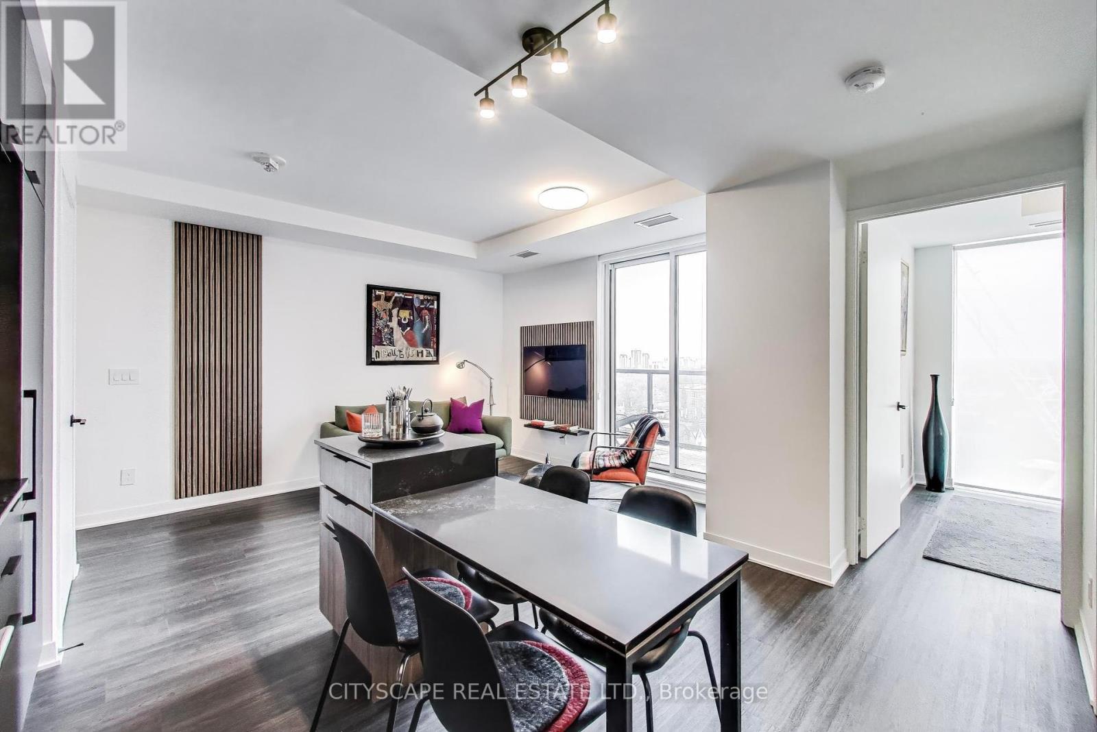 1210 - 185 Alberta Avenue, Toronto, Ontario  M6C 0A5 - Photo 12 - C12421521