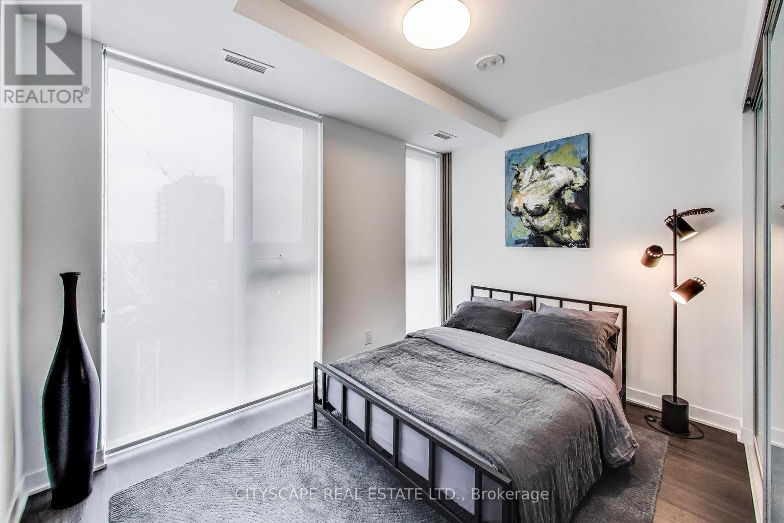 1210 - 185 Alberta Avenue, Toronto, Ontario  M6C 0A5 - Photo 13 - C12421521