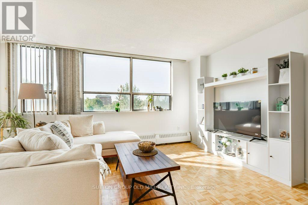 306 - 25 Sunrise Avenue, Toronto (Victoria Village), Ontario  M4A 2S2 - Photo 12 - C12421573