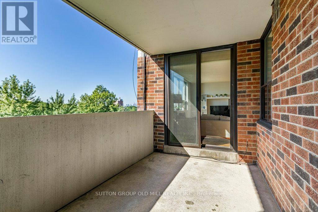 306 - 25 Sunrise Avenue, Toronto (Victoria Village), Ontario  M4A 2S2 - Photo 17 - C12421573