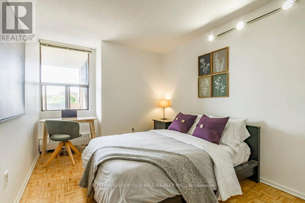 306 - 25 Sunrise Avenue, Toronto (Victoria Village), Ontario  M4A 2S2 - Photo 24 - C12421573