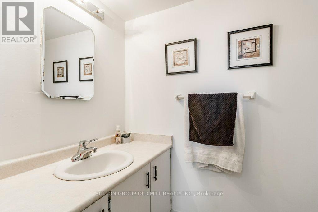 306 - 25 Sunrise Avenue, Toronto (Victoria Village), Ontario  M4A 2S2 - Photo 31 - C12421573
