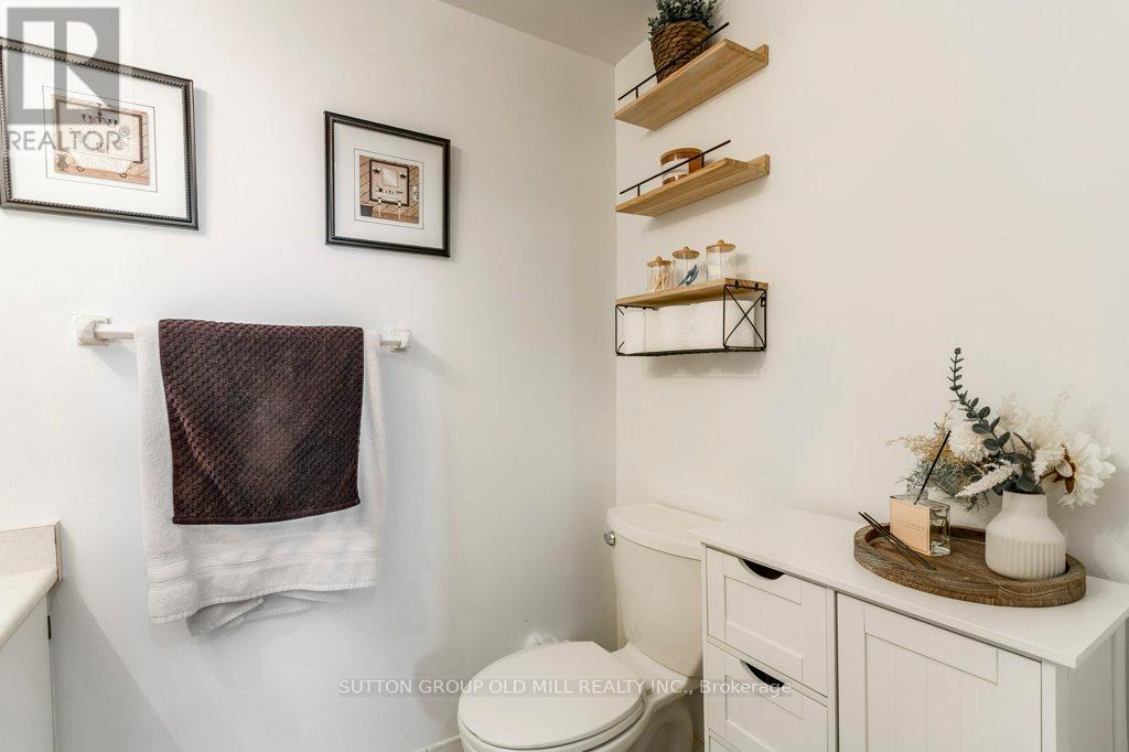 306 - 25 Sunrise Avenue, Toronto (Victoria Village), Ontario  M4A 2S2 - Photo 32 - C12421573